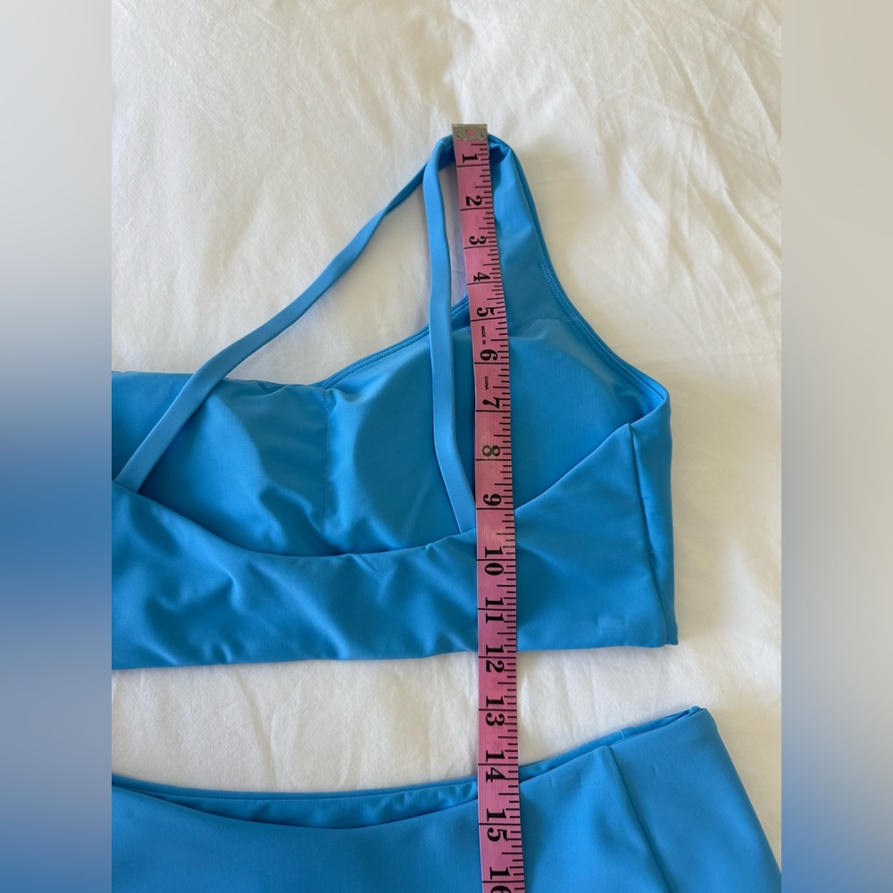 Carve Designs | SZ Large | Blue Lagoon Bondi Top & Lani Pocket Bottoms | Swim - Picture 6 of 11